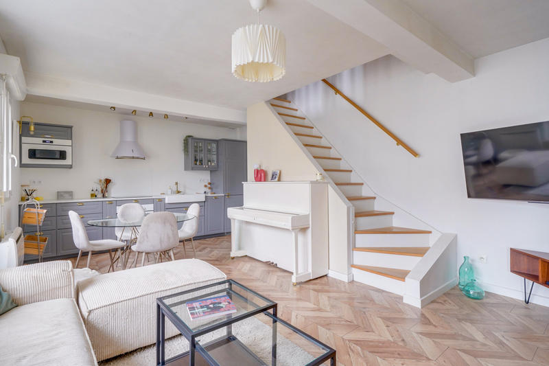 Triplex - 75 m² - 3 pièces