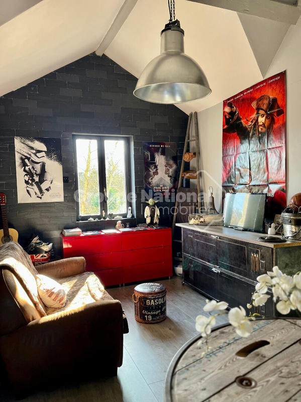 Maison - 200 m² - 6 pièces