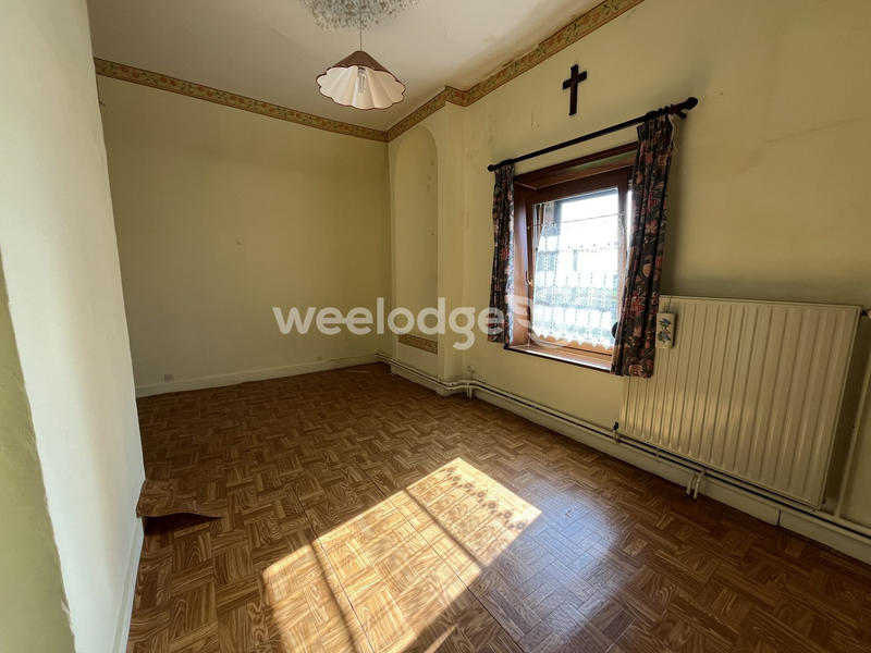 Maison ancienne - 187 m² - 11 pièces