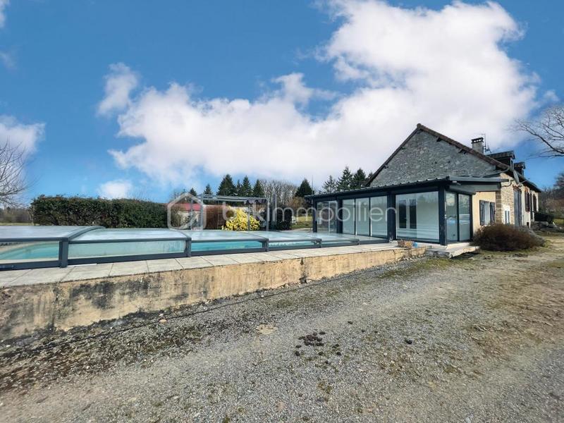 Corps de ferme - 130 m² - 7 pièces