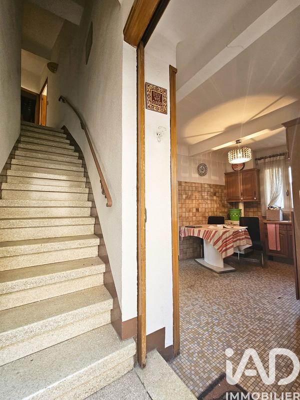 Maison - 146 m² - 6 pièces