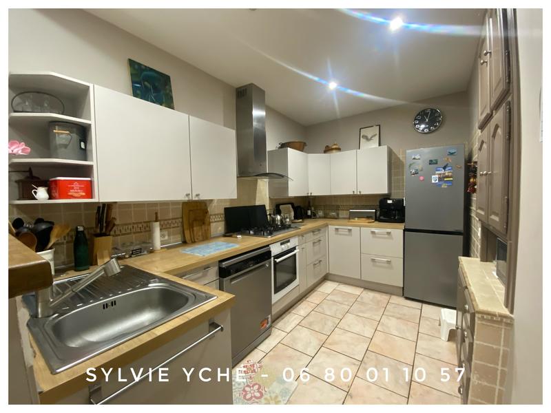 Maison de ville - 160 m² - 6 pièces