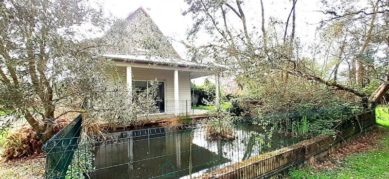 Maison - 200 m² - 7 pièces