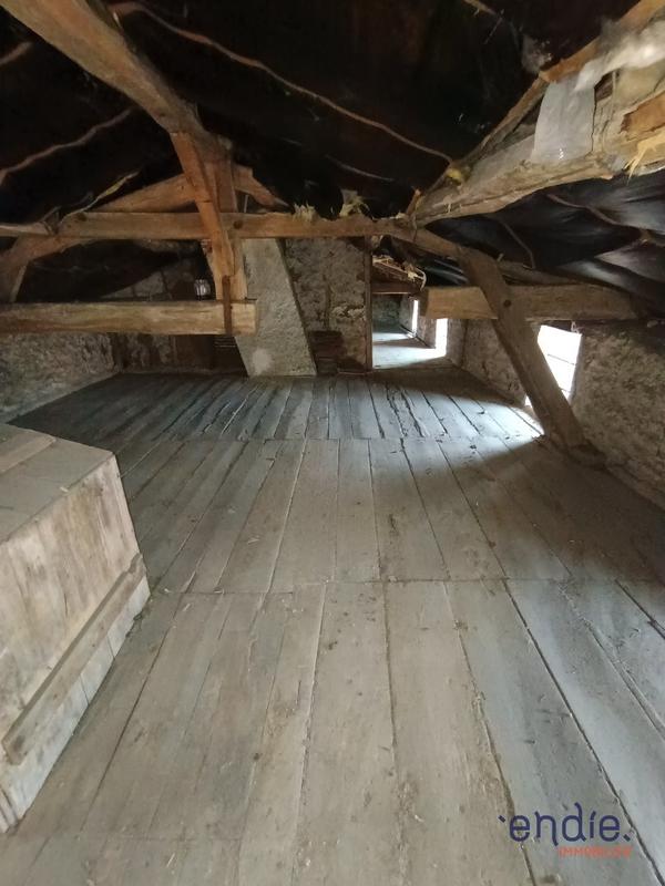 Maison - 195 m² - 7 pièces