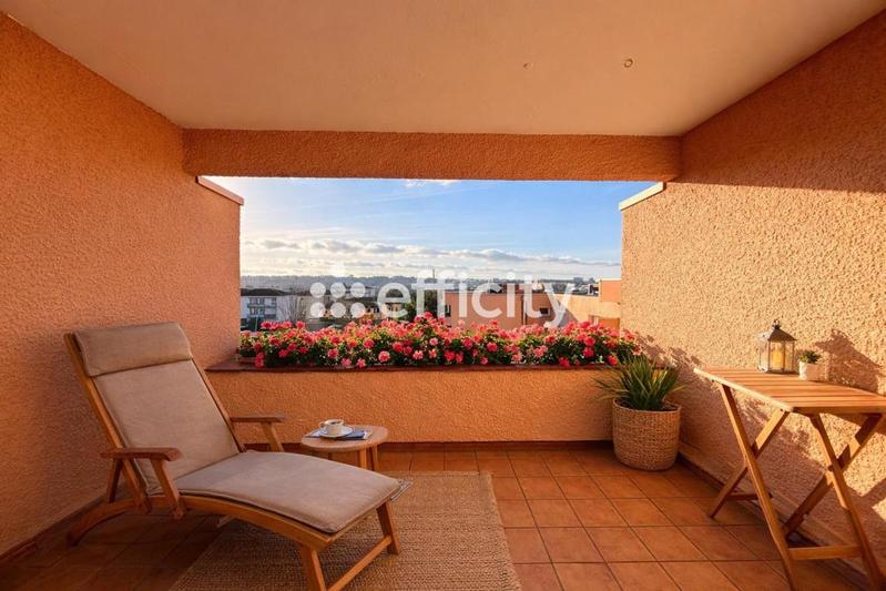 Appartement - 100 m² - 4 pièces