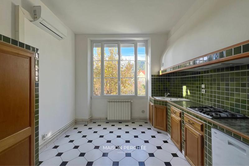 Maison - 113 m² - 7 pièces