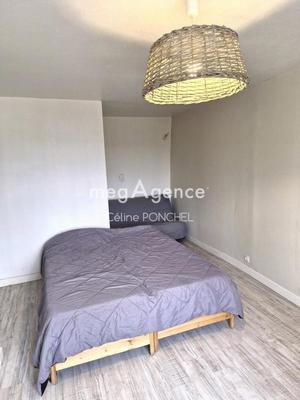 Maison - 96 m² - 3 pièces