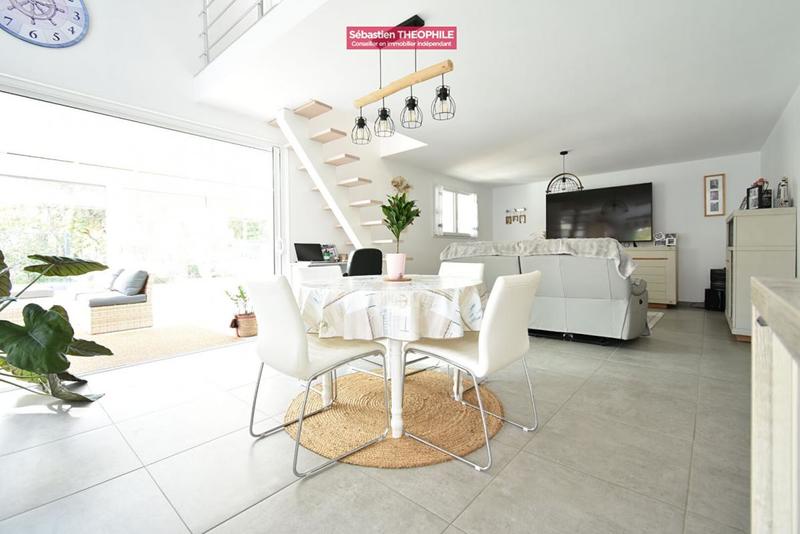 Maison - 118 m² - 4 pièces