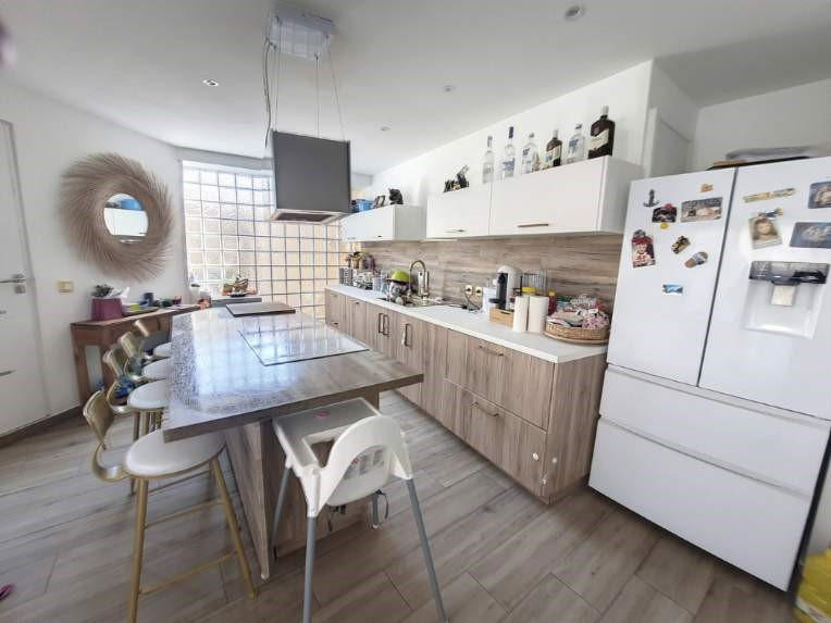 Maison - 122 m² - 5 pièces