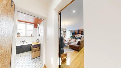 Appartement - 70 m² - 3 pièces