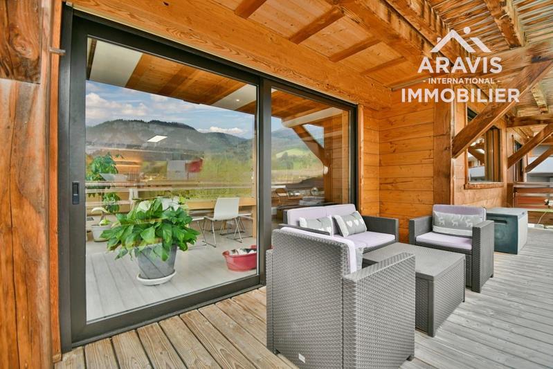 Châlet - 283 m² - 10 pièces