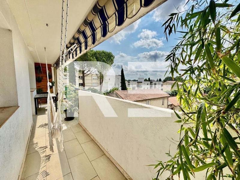 Appartement - 96 m² - 4 pièces