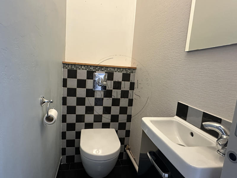 Appartement - 84 m² - 4 pièces