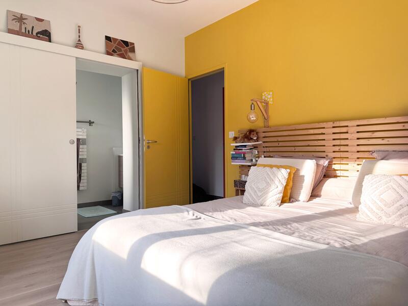 Maison - 186 m² - 8 pièces