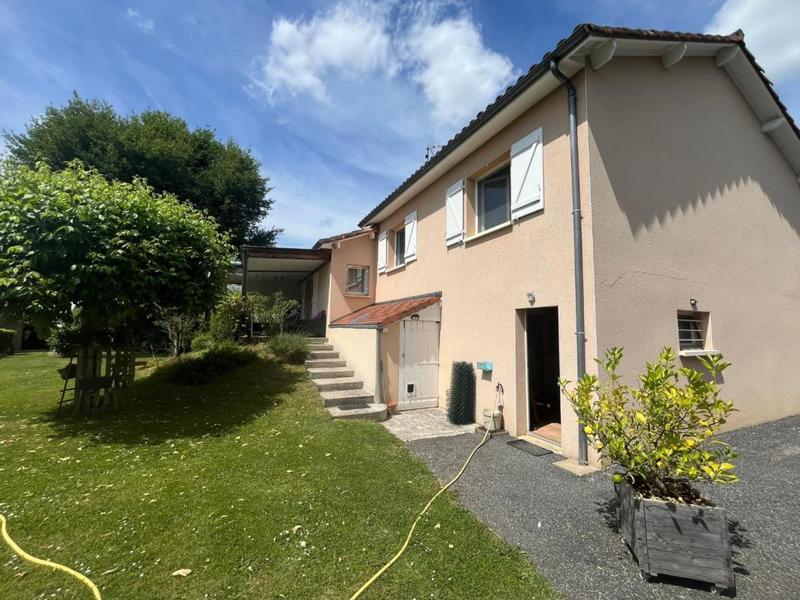 Maison - 94 m² - 4 pièces