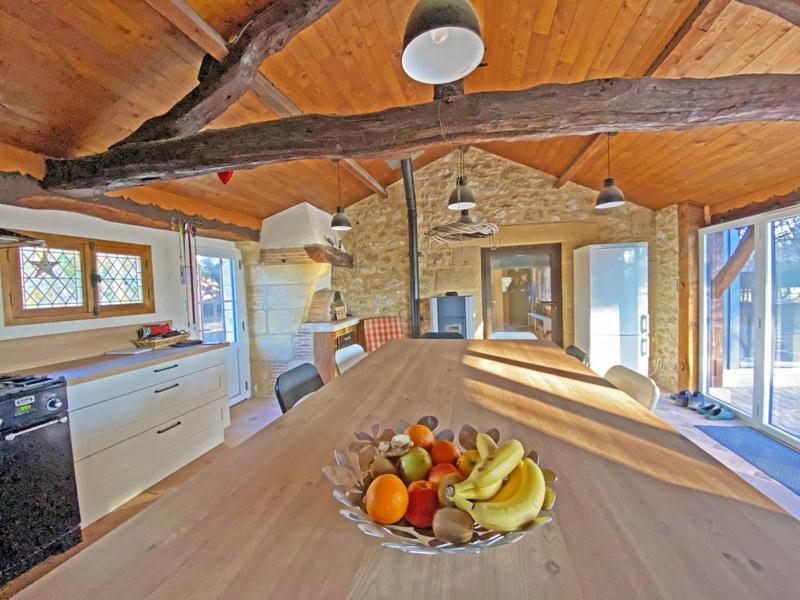 Maison en pierre - 232 m² - 7 pièces