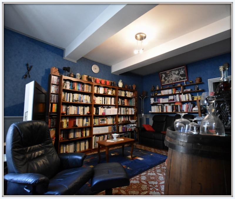 Maison - 209 m² - 8 pièces