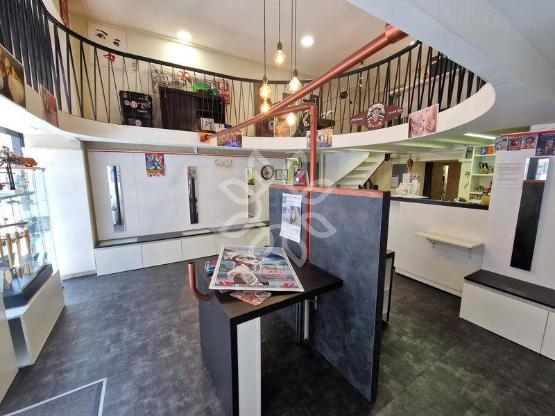 Appartement - 117 m² - 4 pièces