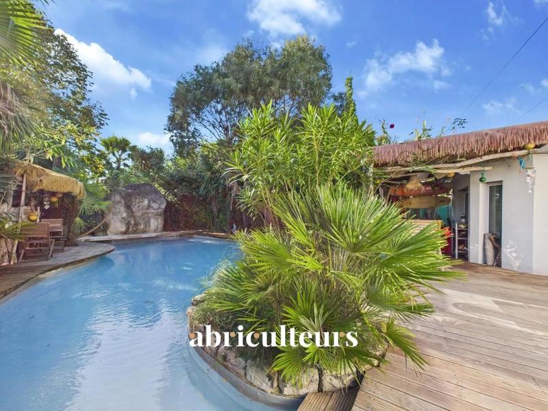 Maison ancienne - 128 m² - 4 pièces