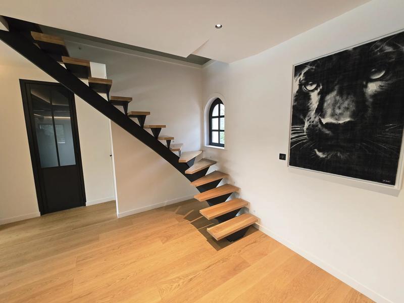 Villa - 280 m² - 8 pièces