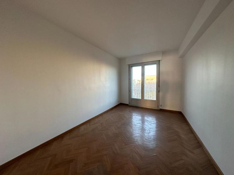 Appartement - 269 m² - 8 pièces