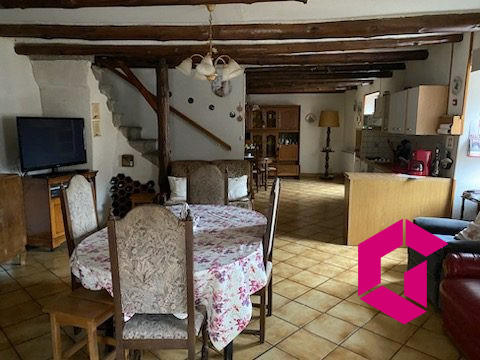 Maison ancienne - 108 m² - 4 pièces