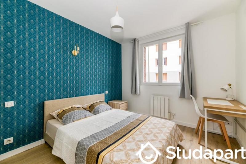 Chambre - 11 m² - 1 pièce