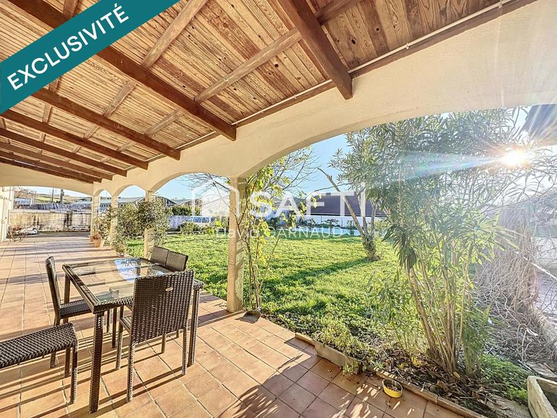 Propriété - 310 m² - 10 pièces