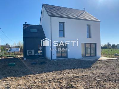 Maison - 113 m² - 5 pièces