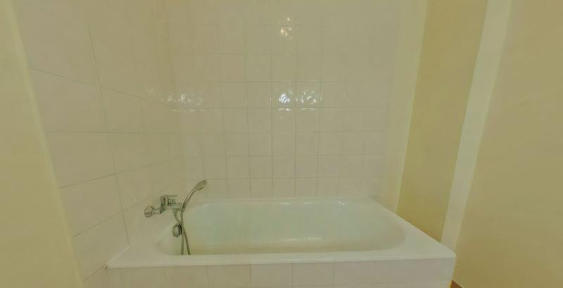 Appartement - 165 m² - 5 pièces