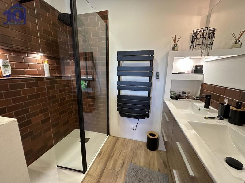 Maison - 117 m² - 4 pièces