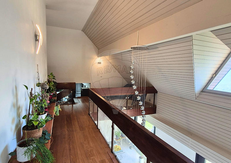 Maison - 183 m² - 5 pièces