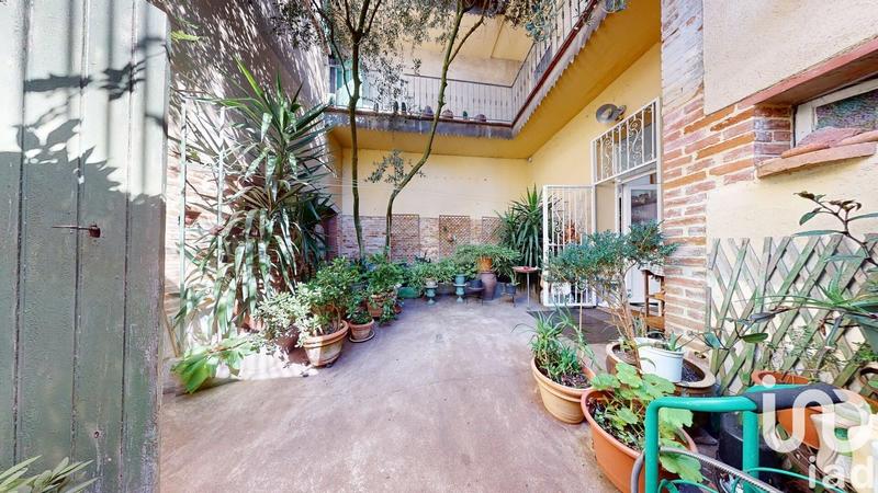 Maison - 328 m² - 10 pièces