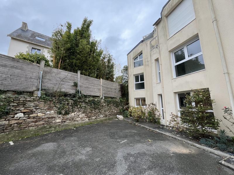 Appartement - 138 m² - 5 pièces