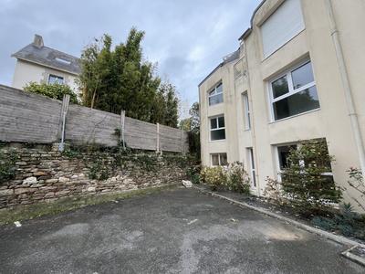 Appartement - 138 m² - 5 pièces