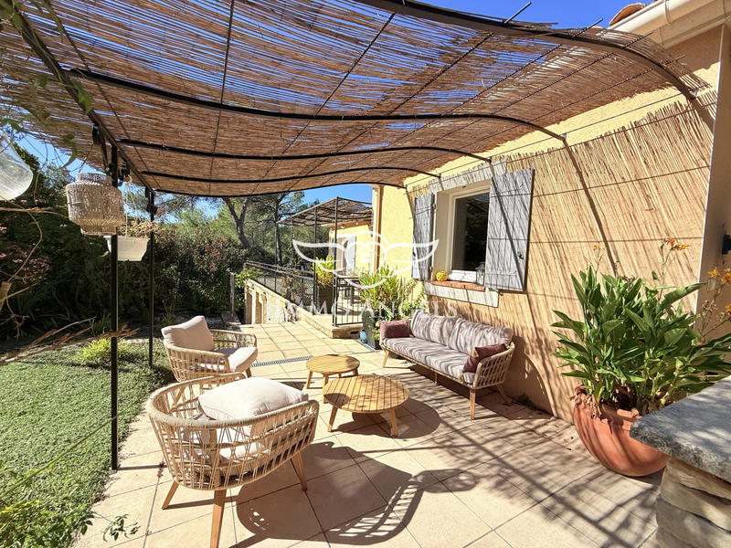 Maison - 145 m² - 8 pièces