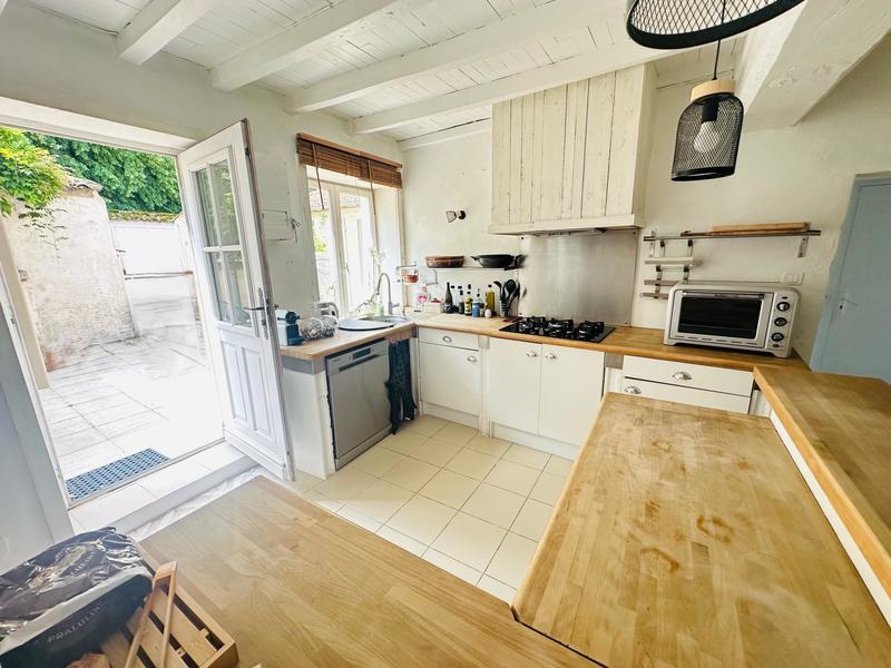 Maison - 156 m² - 6 pièces