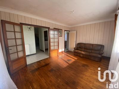 Maison - 102 m² - 6 pièces