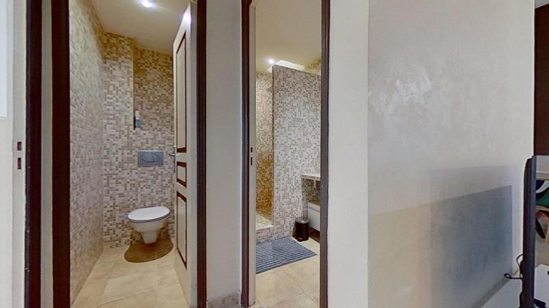 Appartement - 77 m² - 5 pièces