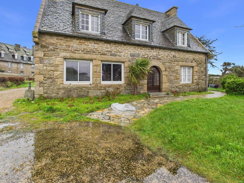 Maison - 167 m² - 6 pièces