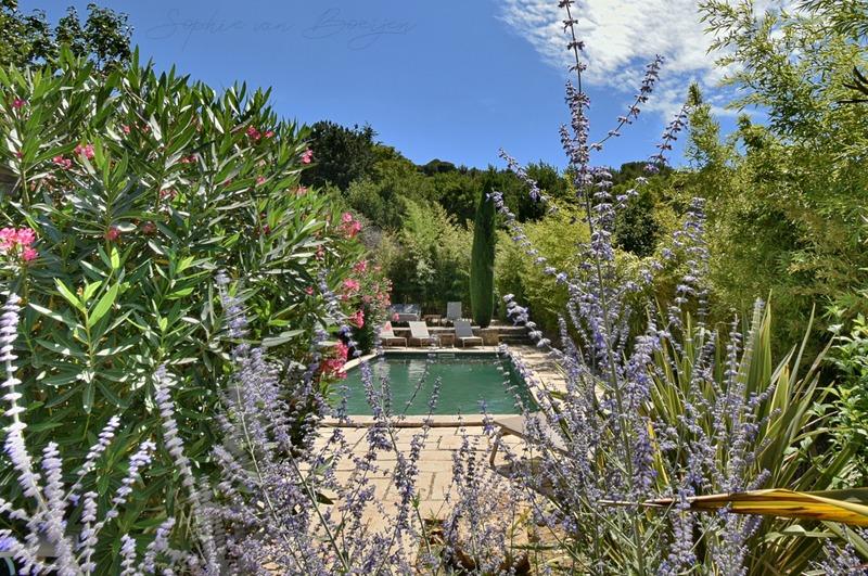 Maison - 349 m² - 10 pièces