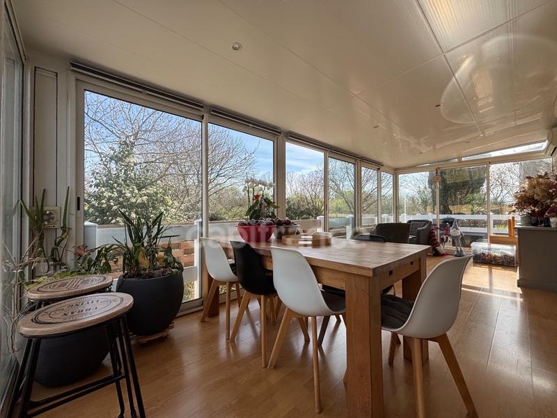 Maison - 160 m² - 5 pièces