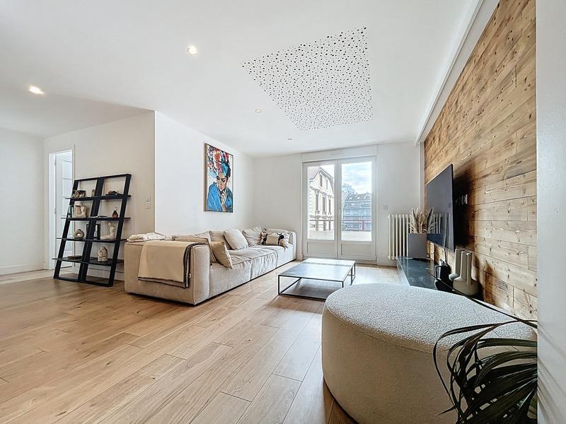 Appartement - 97 m² - 4 pièces