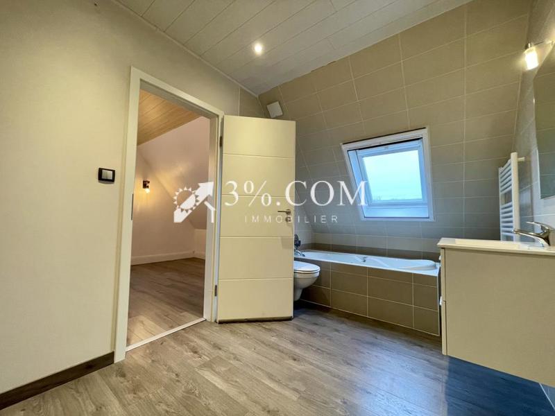 Appartement - 90 m² - 4 pièces