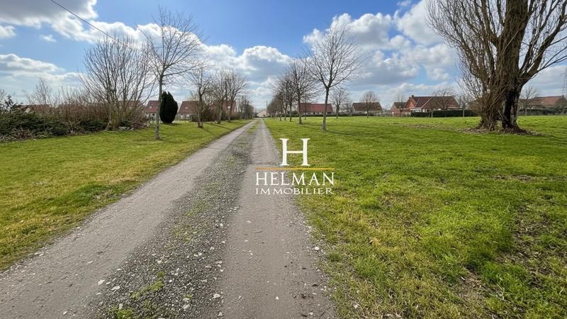 Maison - 220 m² - 8 pièces