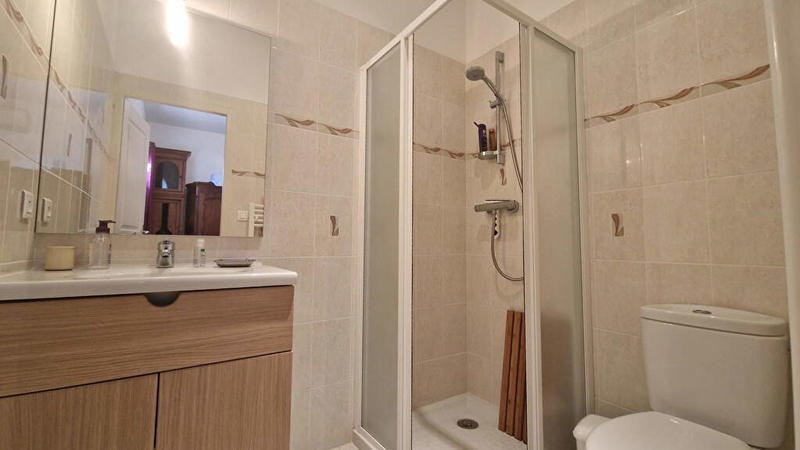 Maison - 165 m² - 10 pièces