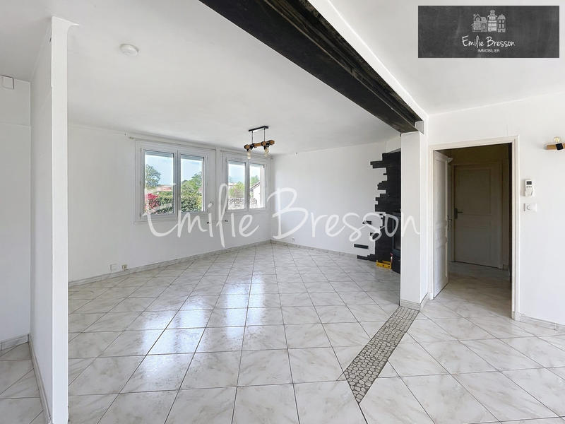 Maison traditionnelle - 164 m² - 5 pièces