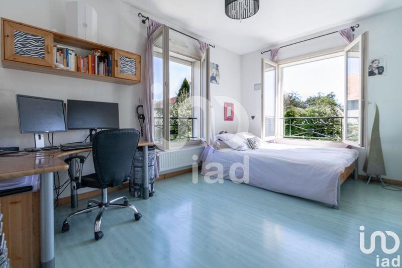 Maison - 194 m² - 6 pièces