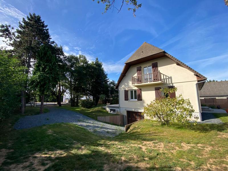 Maison - 151 m² - 6 pièces