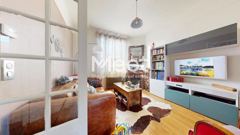 Maison - 93 m² - 5 pièces